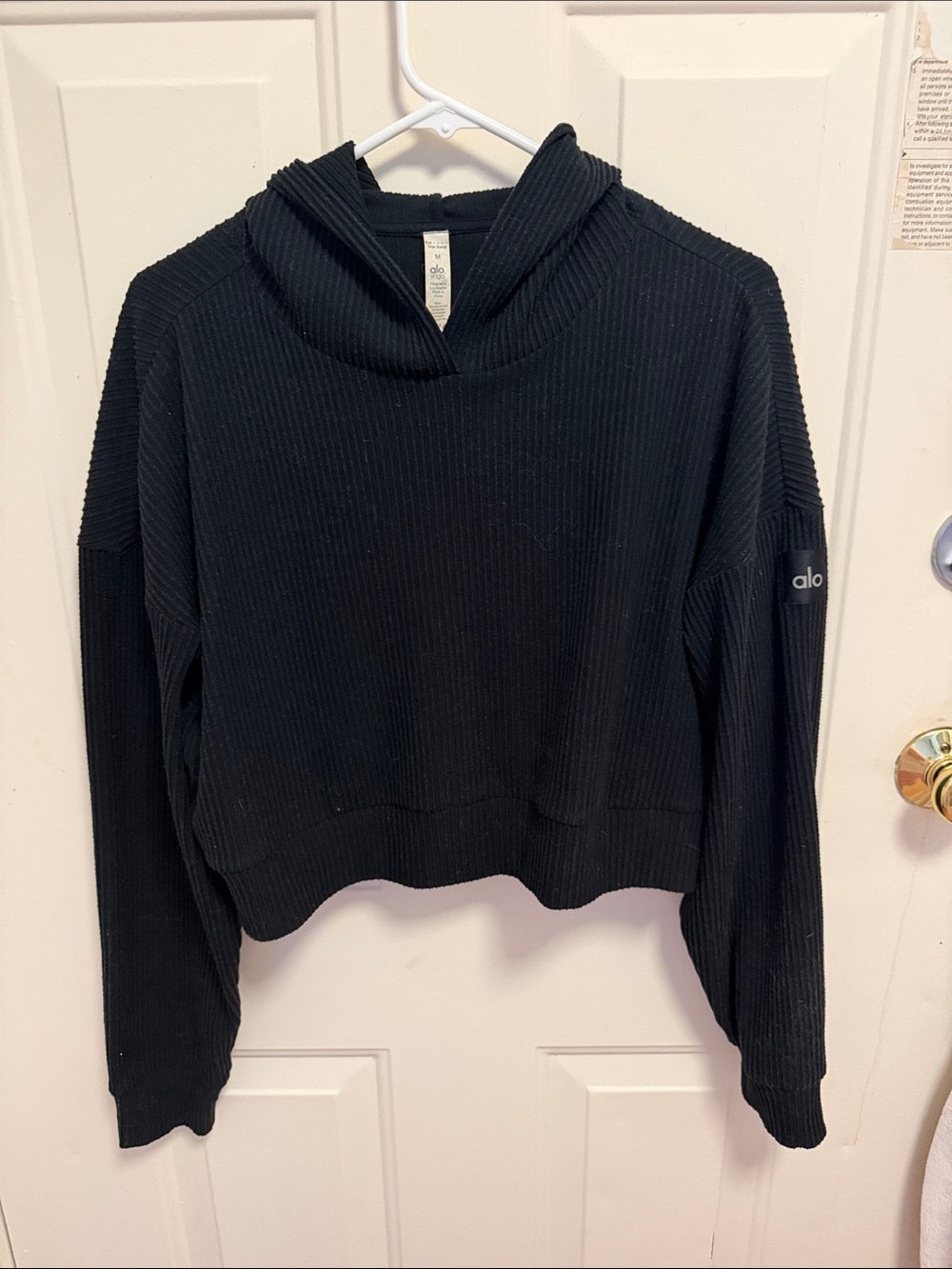 Alo black cropped hoodie size medium